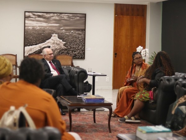 Em audiência histórica no STF, comitiva da Marcha das Mulheres Negras leva pauta de reparação e denuncia violência de&nbsp;Estado