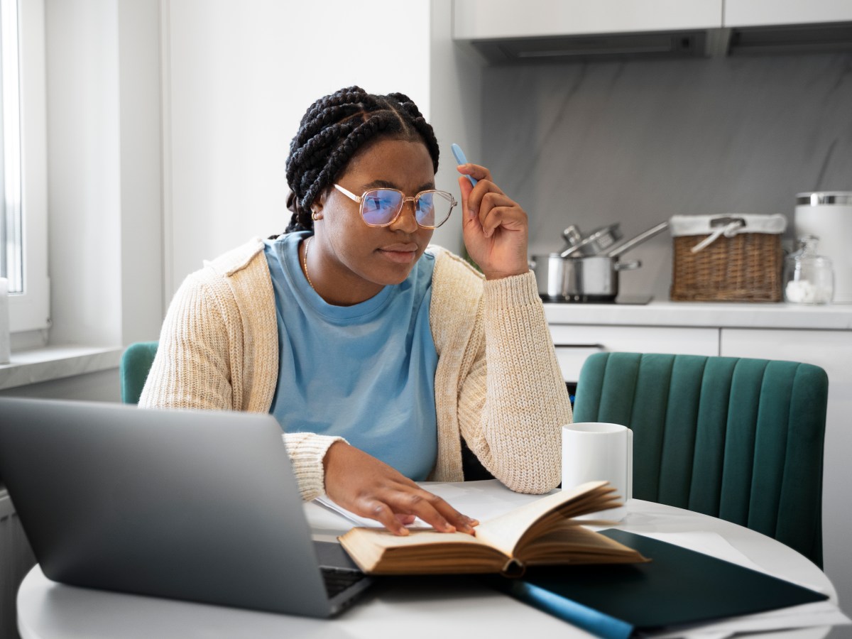 MOVER oferece 13 mil bolsas gratuitas em cursos&nbsp;livres