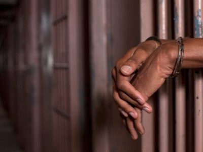 Erros do reconhecimento facial atingem principalmente pessoas negras e resultam em prisões&nbsp;injustas