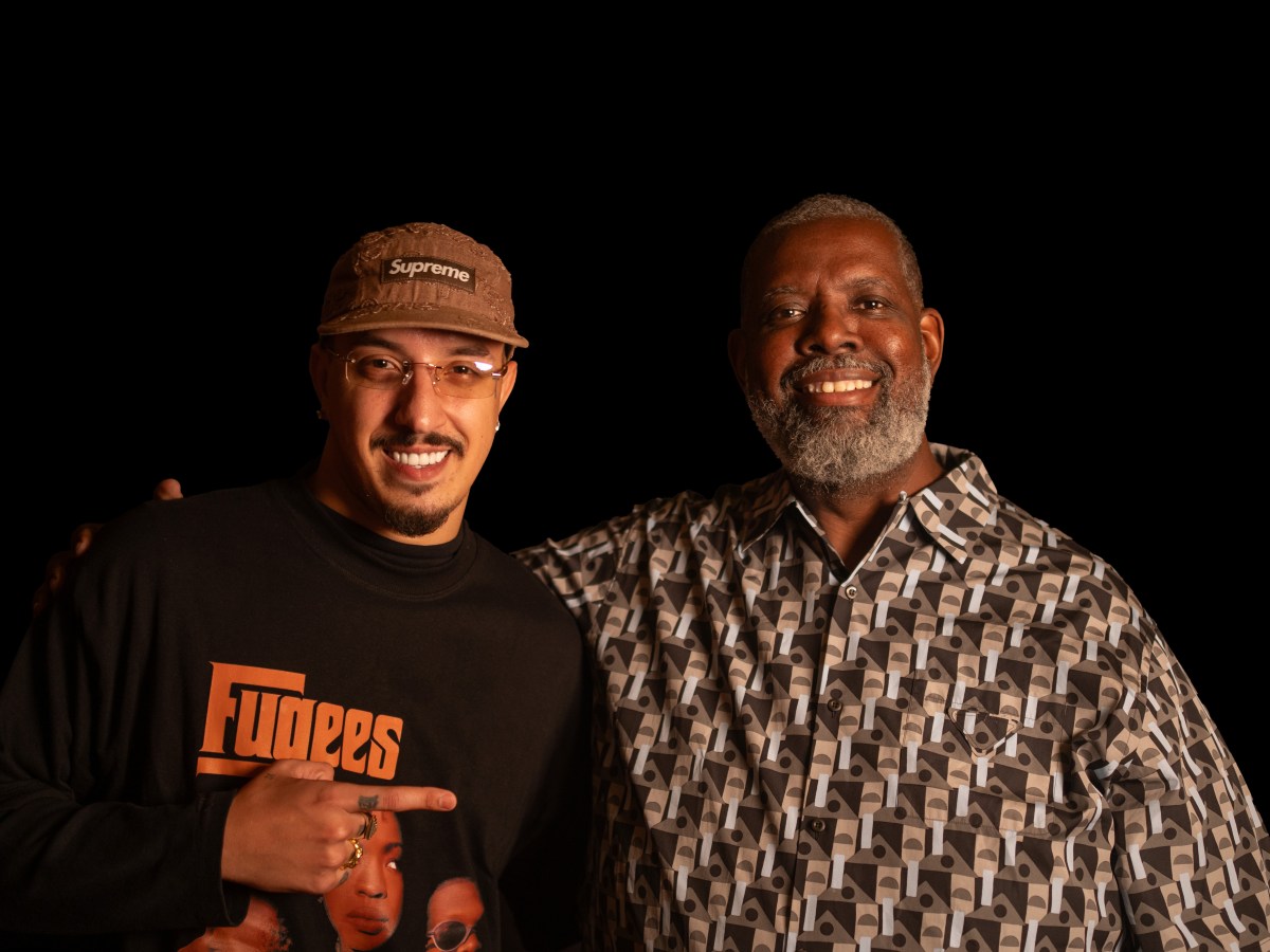 Delacruz e Péricles pela primeira vez juntos na faixa “Pensando&nbsp;Direito”