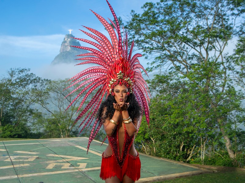 Curso de verão de Iara Cassano registra turmas lotadas no pré-Carnaval do&nbsp;Rio