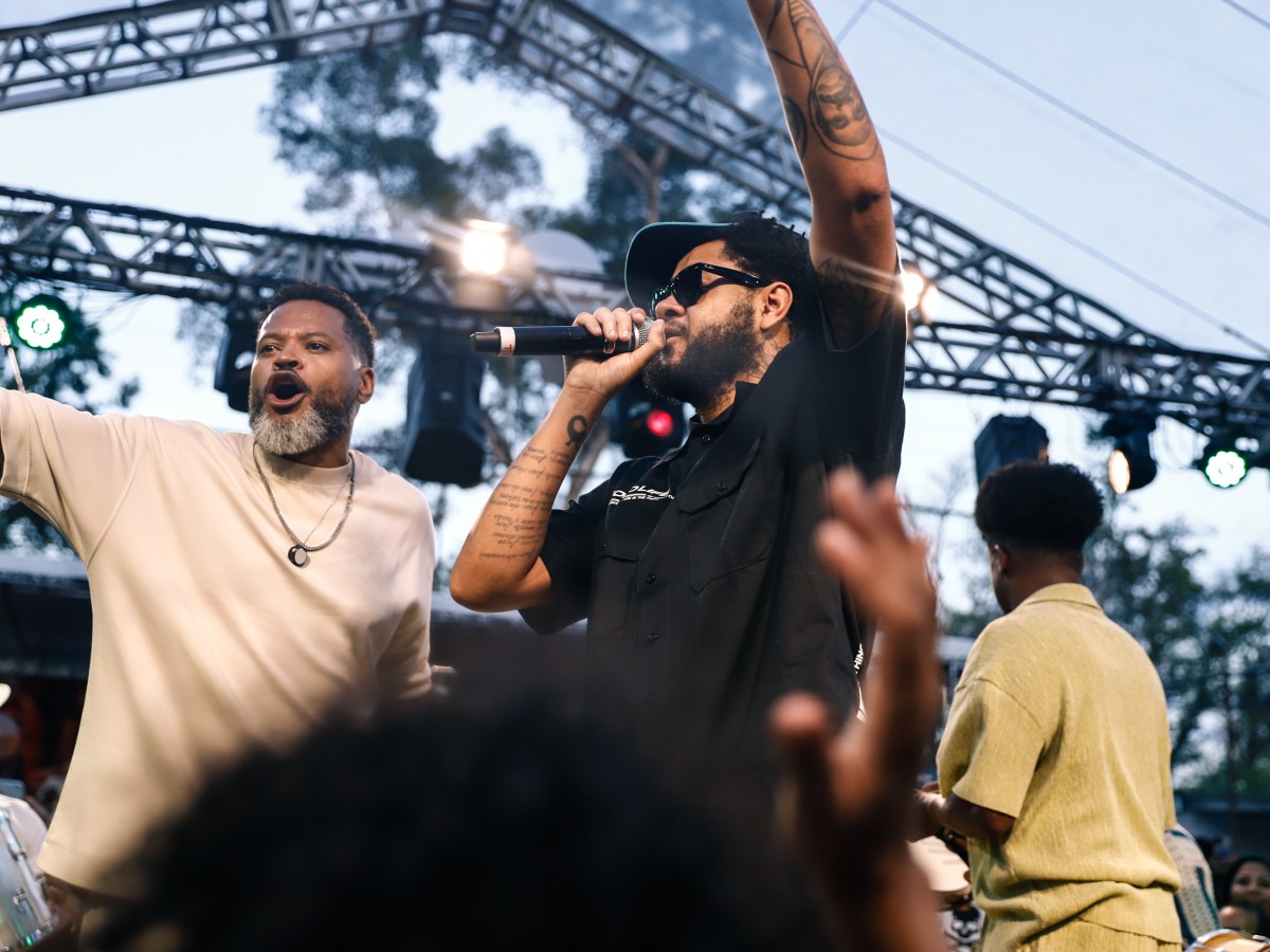 Com presença do público, Emicida grava clipe de “Us Memo Preto Zica” no Quintal dos&nbsp;Prettos