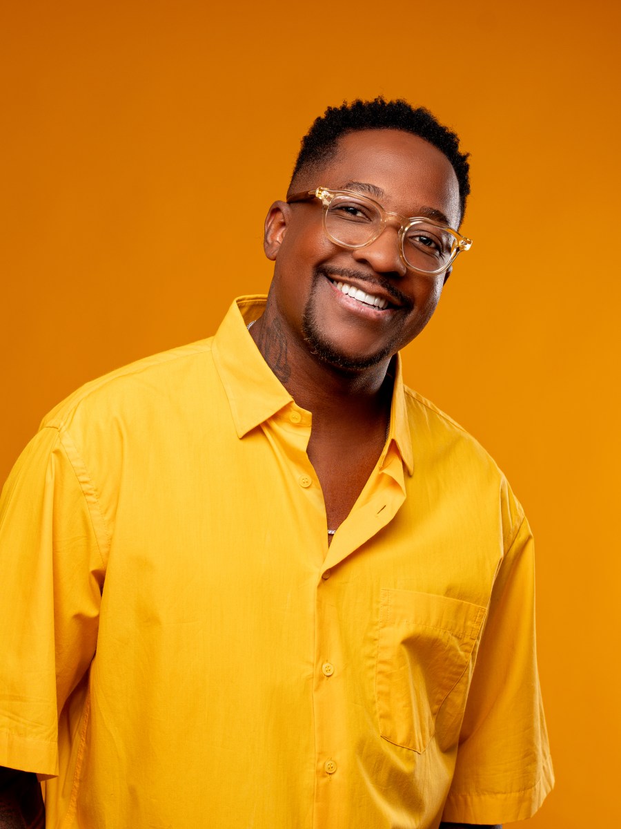 Mumuzinho celebra 10 anos do projeto com uma turnê especial de dez shows pelo&nbsp;país