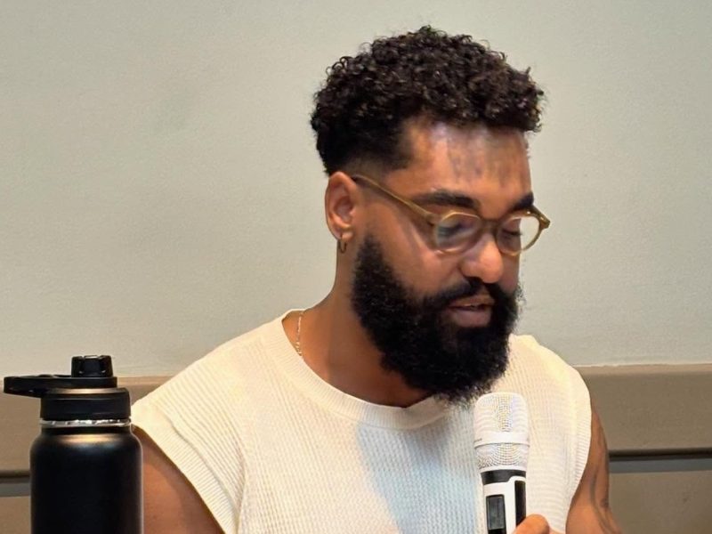 ‘Se o racismo é sistêmico, o cuidado também deve ser’, reflete Tainara Ferreira sobre morte de psicólogo após experiência em&nbsp;camarote