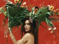 Anitta mergulha na espiritualidade e lança o álbum&nbsp;“EQUILIBRIVM”