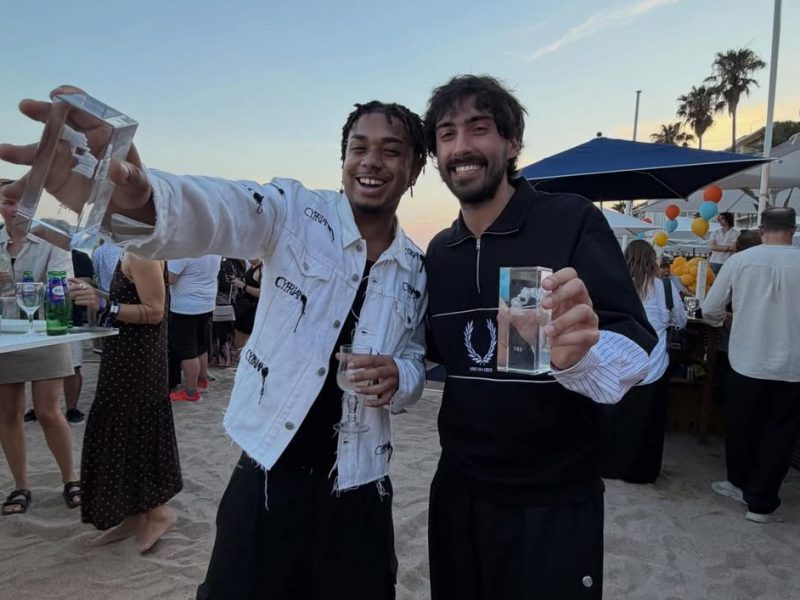 Poeta Visual e Willy Hajli conquistam Ouro no Young Director Award (YDA) com projeto audiovisual dos 10 anos de Castelos & Ruínas, de&nbsp;BK